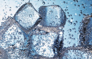 cropped-close-up-ice-ice-water-bubbles-bubbles-soda.jpg